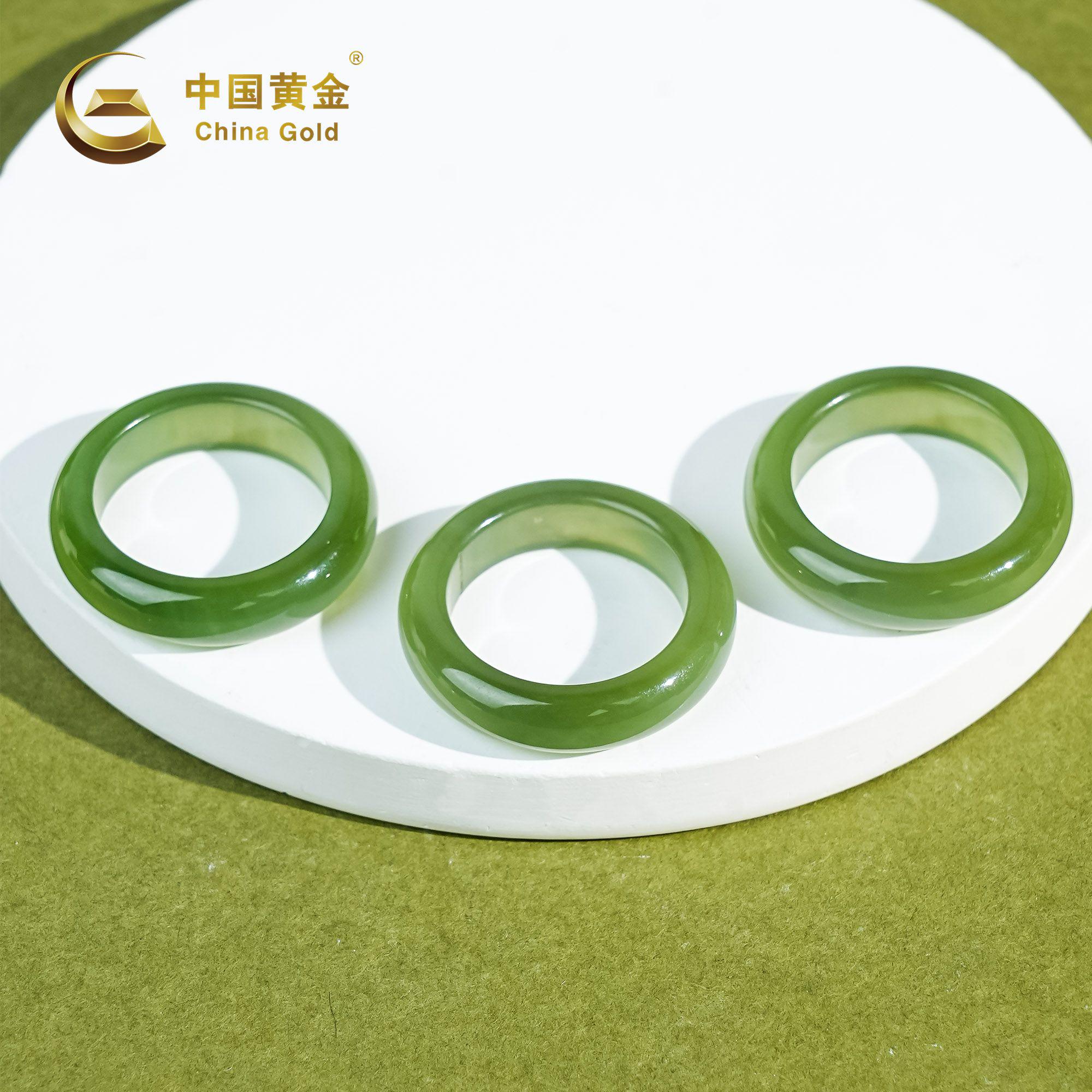 Russian Green Nephrite Jade Ring — Russian jade
