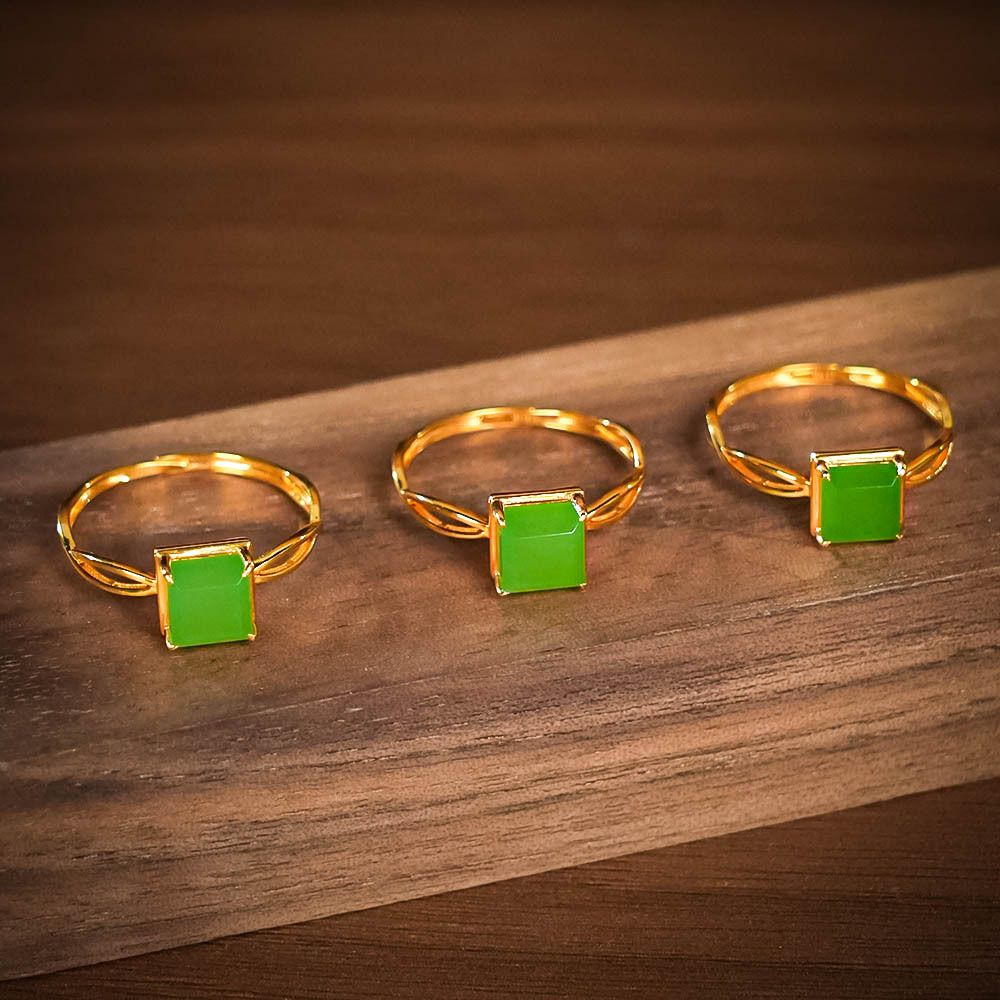 18K Gold Russian Hetian Nephrite Jade Ring — Russian jade