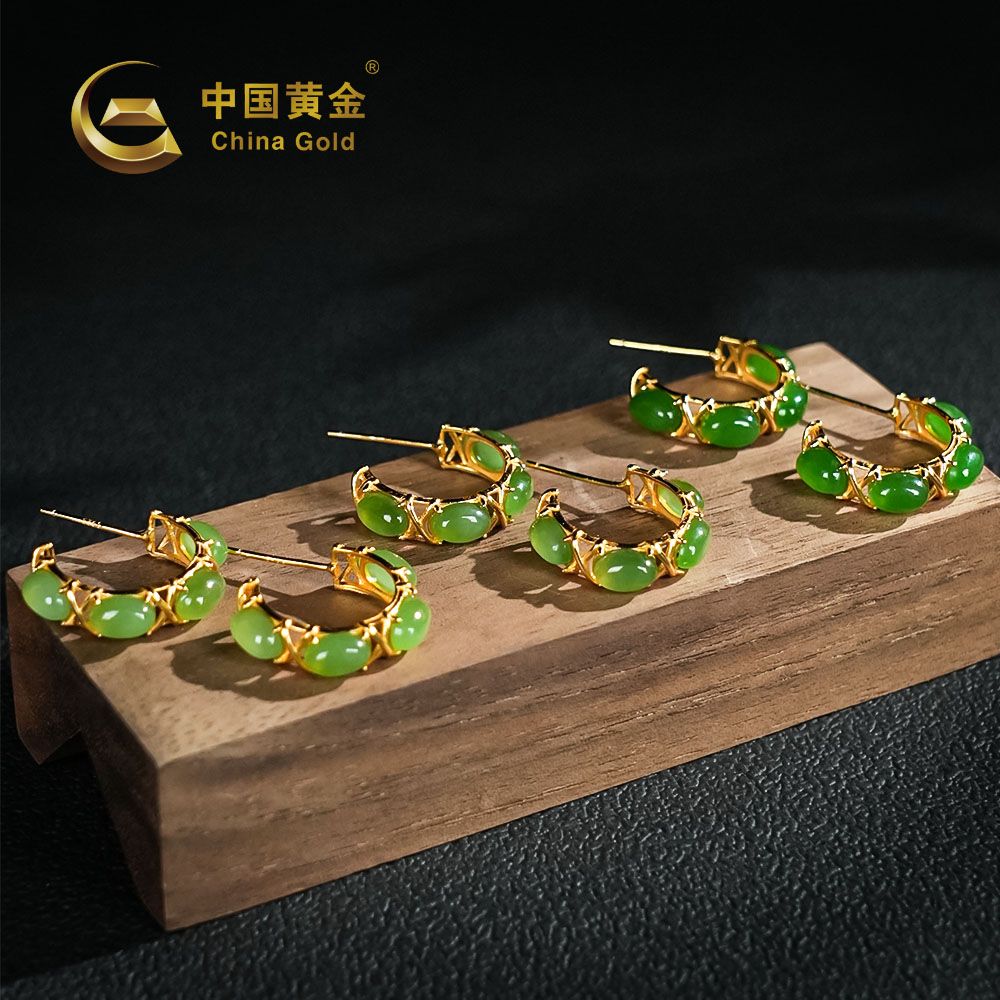 Russian Green Nephrite Jade Earrings — Russian jade