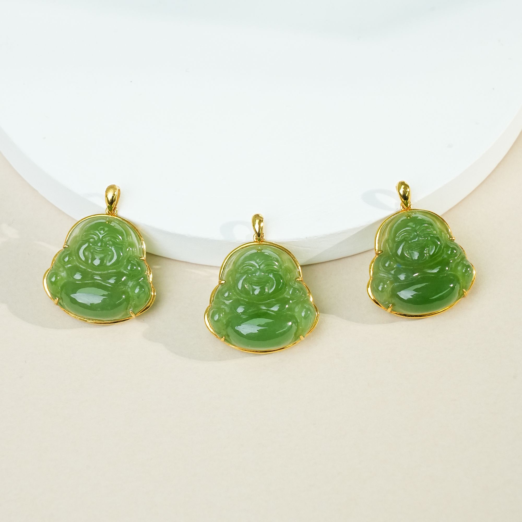 18K Gold Russian Green Nephrite Jade Pendant — Russian jade