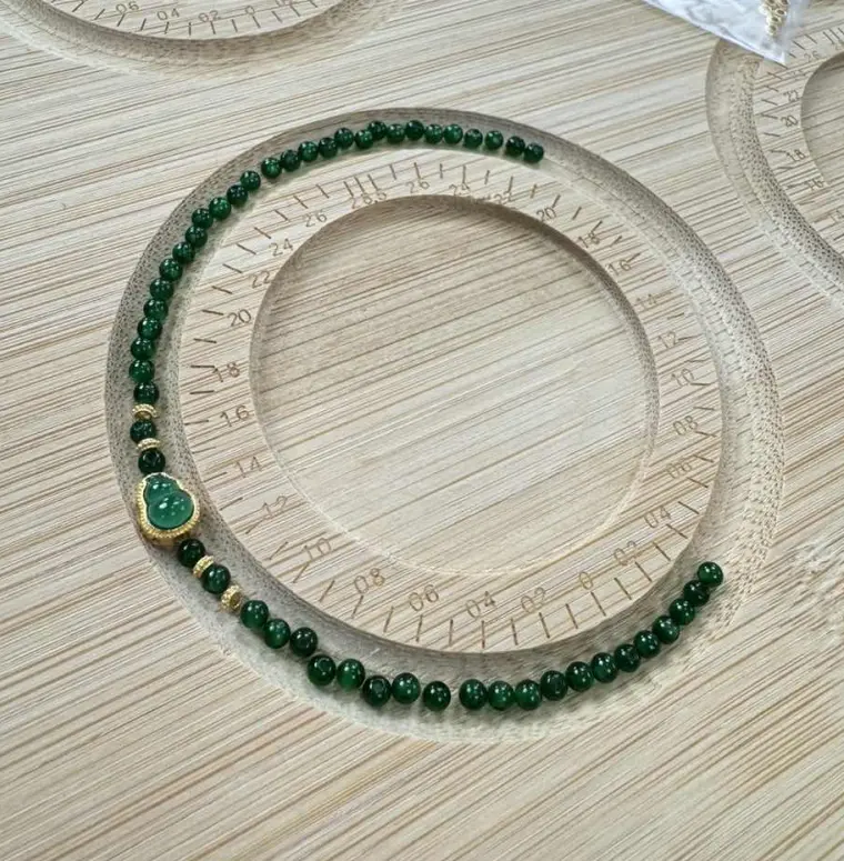 18K Gold Guatemalan Jadeite Bracelet — Guatemalan jade