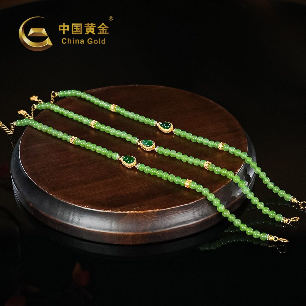 Russian Green Nephrite Jade Bracelet — Russian jade