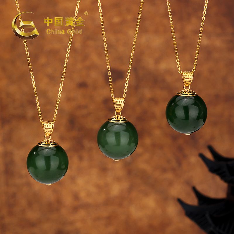 18K Gold Russian Green Nephrite Jade Pendant — Russian jade